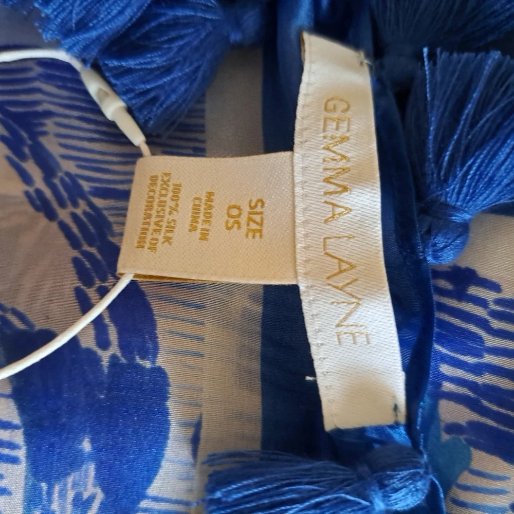 NWT GEMMA LAYNE 100% Silk Scarf Blues Tropical Print